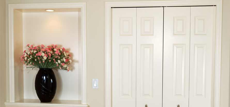 residential closet door repair in Pinellas Park